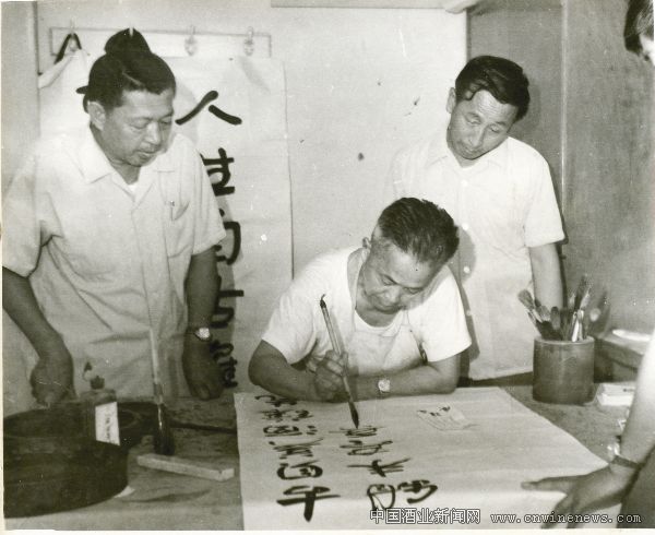 點(diǎn)擊放大