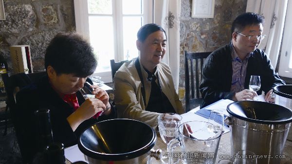 點擊放大