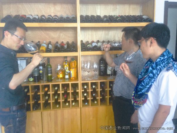 點擊放大