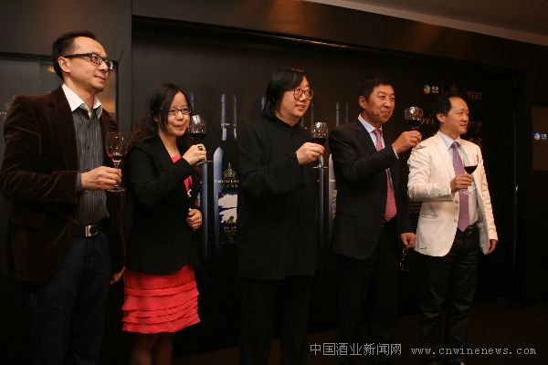 點(diǎn)擊放大