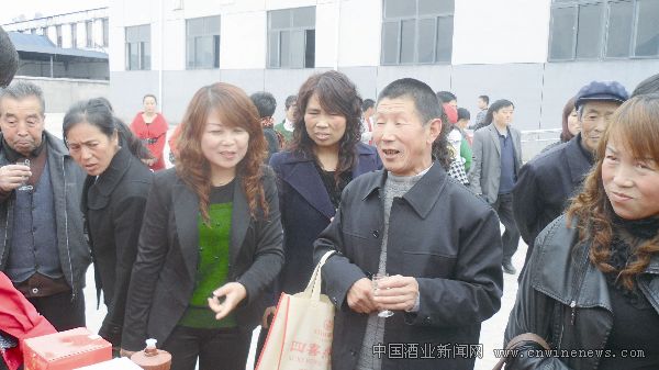 點(diǎn)擊放大