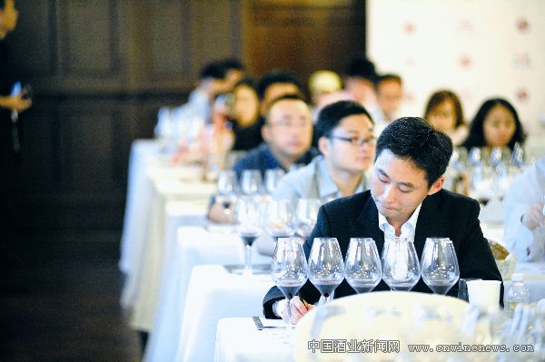 點擊放大